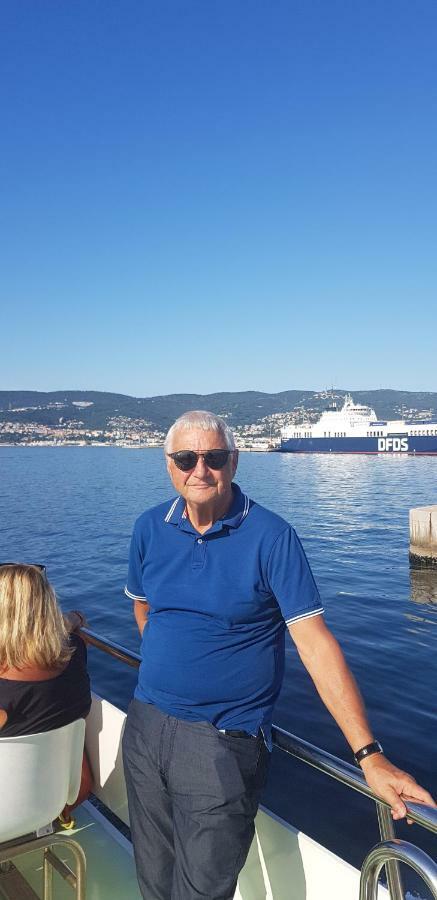 Appartamento Nerio Muggia Bagian luar foto